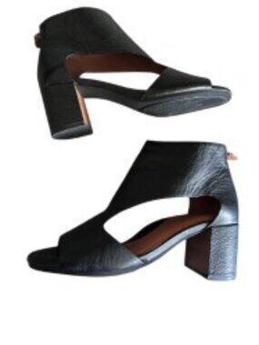 Gentle Souls Black Leather Peep Toe Sandal 7.5